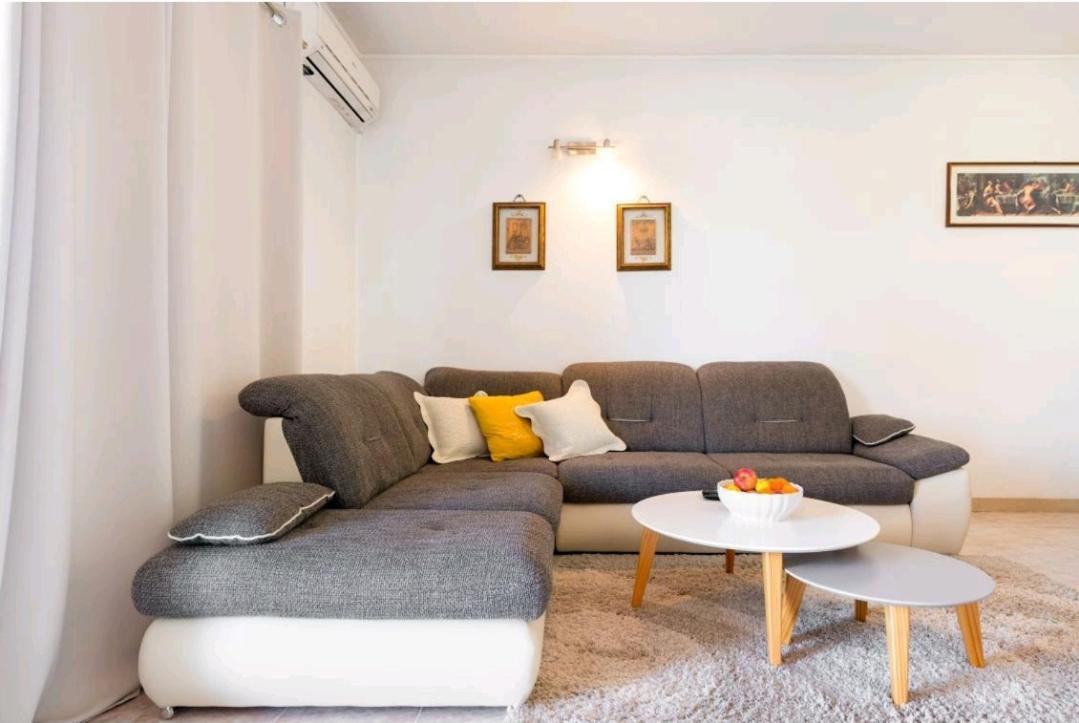 Apartments Siesta Sumartin Extérieur photo