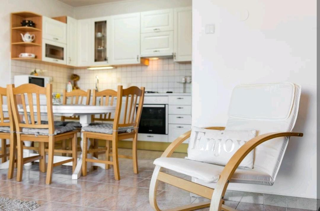 Apartments Siesta Sumartin Extérieur photo