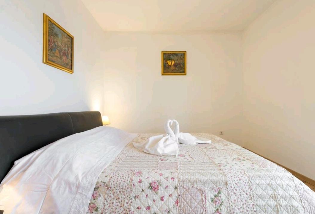 Apartments Siesta Sumartin Extérieur photo